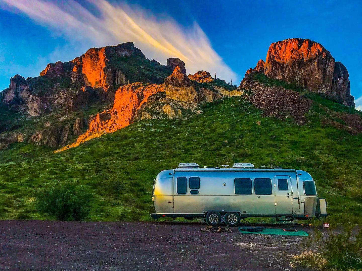 Tesla Model 2 Gauging interest: CYBERTRUCK Airstream RV Intra-Club? 129682927_144239683778570_2890704890230434672_n