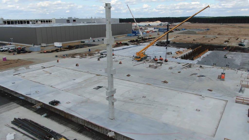 Tesla Model 2 Tesla Battery Factory at Giga Berlin Gets First Reinforced Concrete Pillar as Construction Progresses 4_4df282fb-c448-4aa9-a73f-0fd62af53e7f_1024x1024