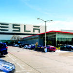 Tesla Model 2 Tesla’s success is “a combination of thousands of heroic feats that no one knows about” (book excerpt) 849598545