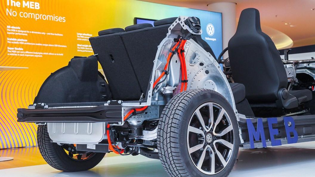 Tesla Model 2 Volkswagen electric cars: what you need to know electric_vw_cars