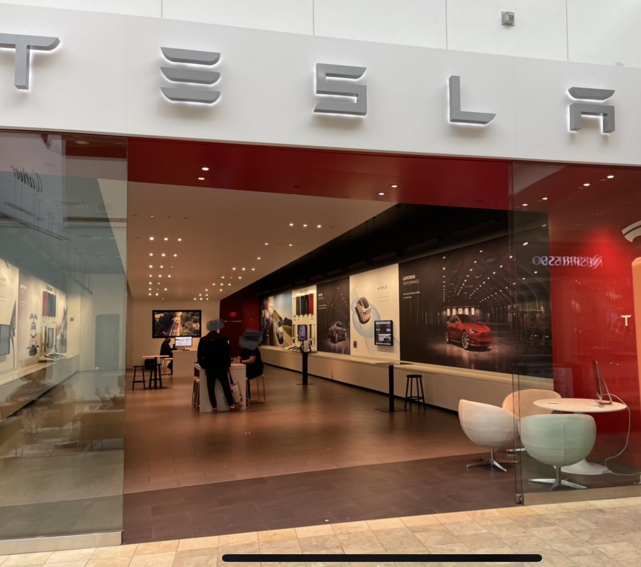 Tesla Model 2 Scottsdale Fashion Square Mall EV stores IMG_0667 3