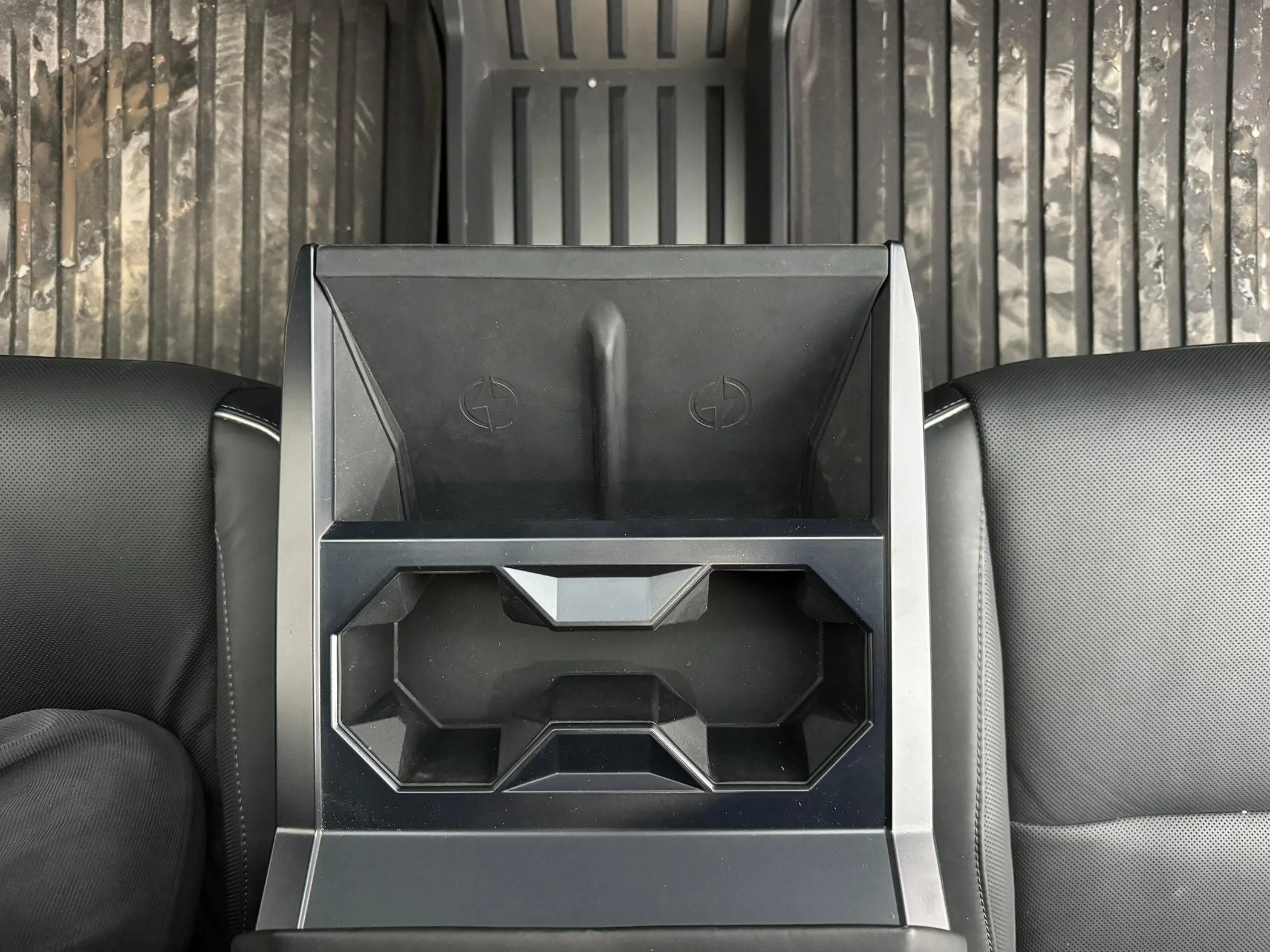 Tesla Model 2 [Elecfresh] Promotion For Center Console Anti-Slip Pad! IMG_0693