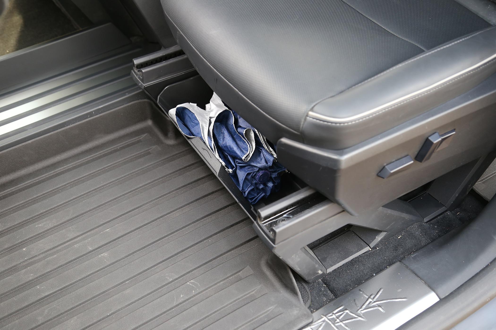 Tesla Model 2 [Elecfresh] Promotion For Front Under Seat Storage Box IMG_4273