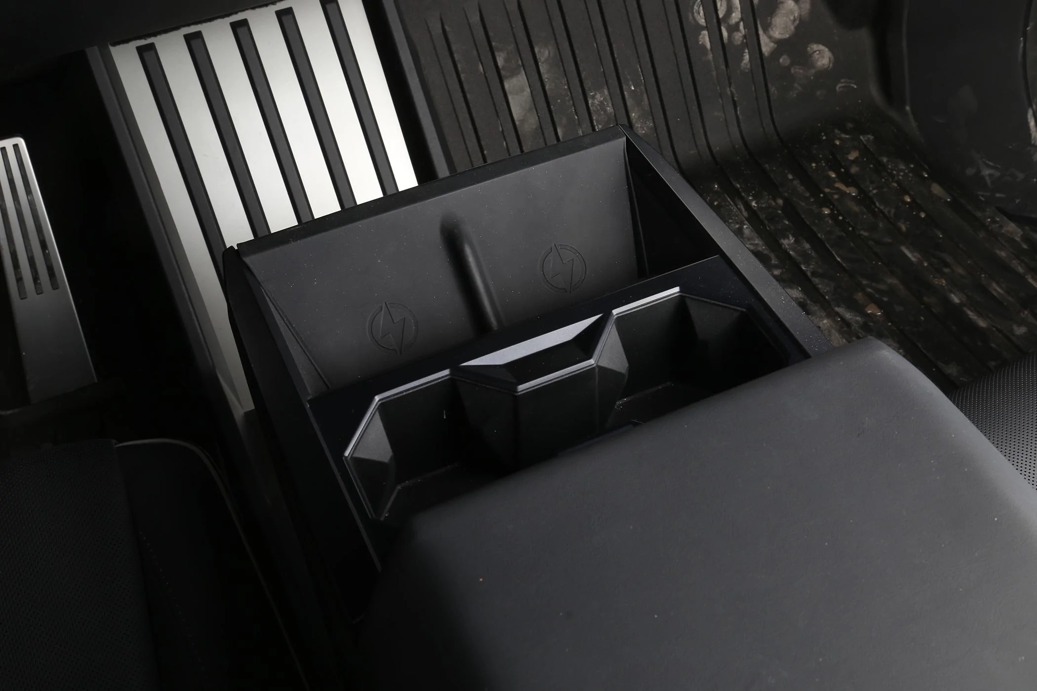 Tesla Model 2 [Elecfresh] Promotion For Center Console Anti-Slip Pad! IMG_6291